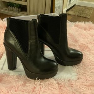 Steve Madden Leather Booties